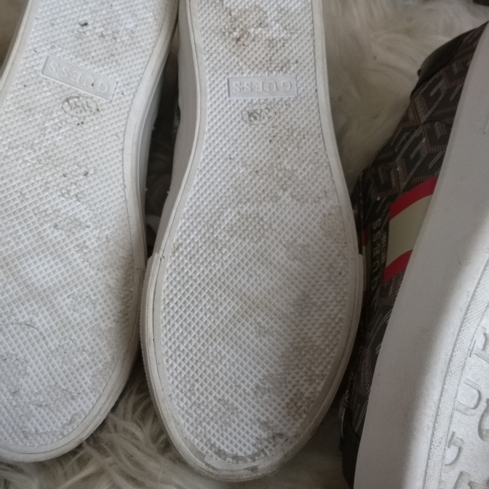 Guess sneakers - Picture 4 of 9